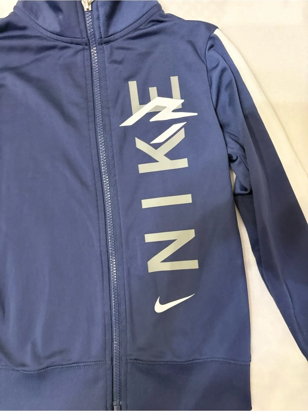 BOYS Nike Navy Blue Full-Zip Track Jacket with White Stripes EUC SIZE 8-10